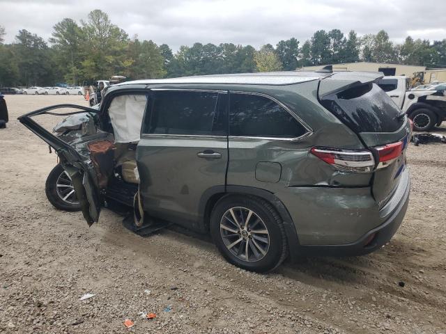 2019 TOYOTA HIGHLANDER SE - 5TDJZRFH5KS736556