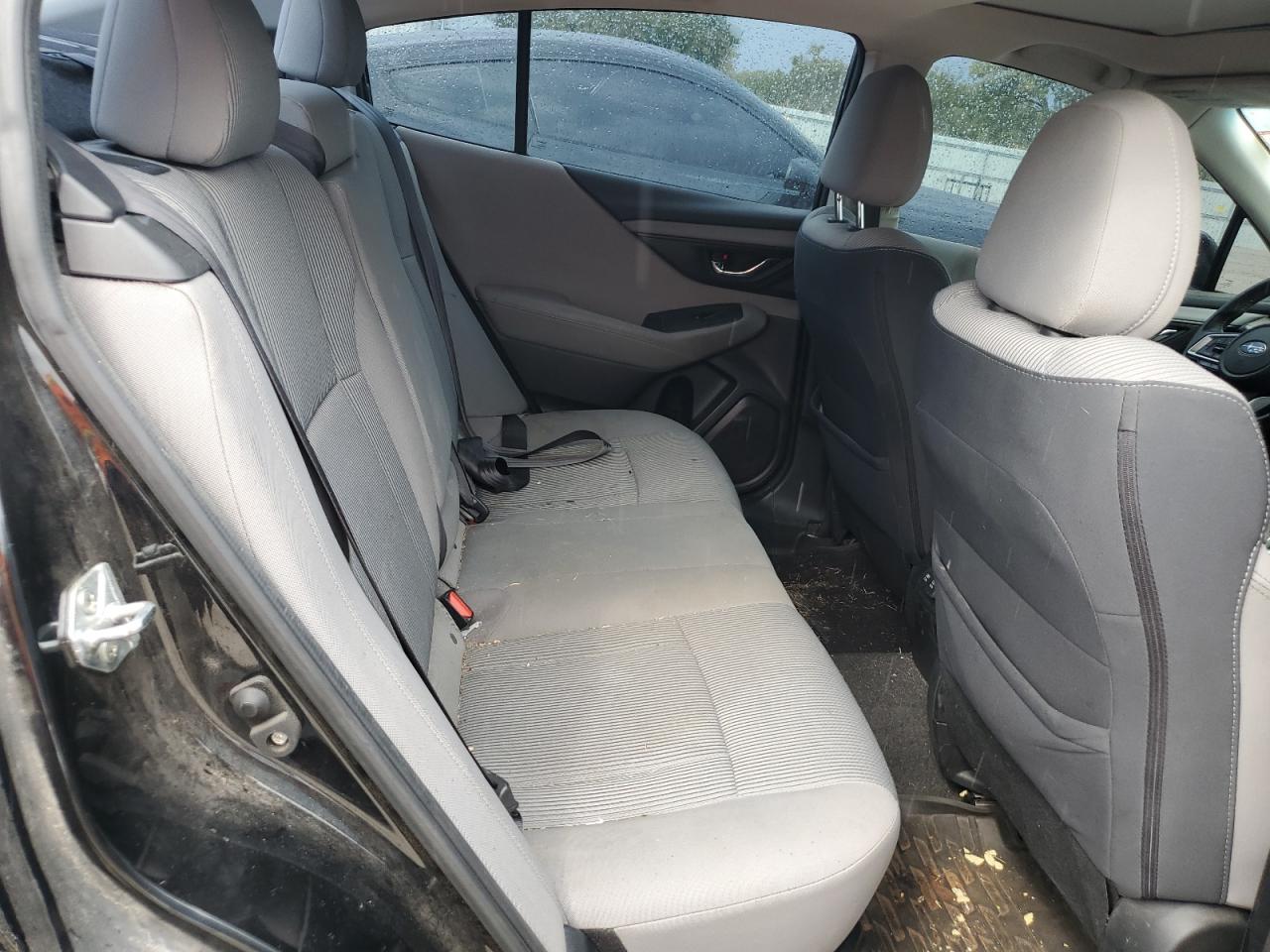 SUBARU LEGACY PREMIUM