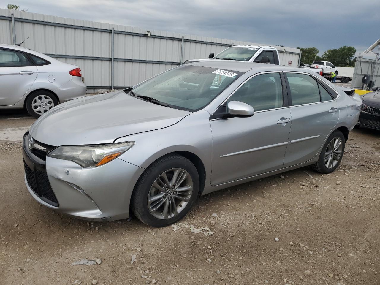 TOYOTA CAMRY LE