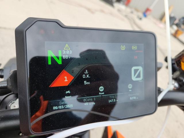 2024 KTM 990 DUKE VBKTV9406RM995031