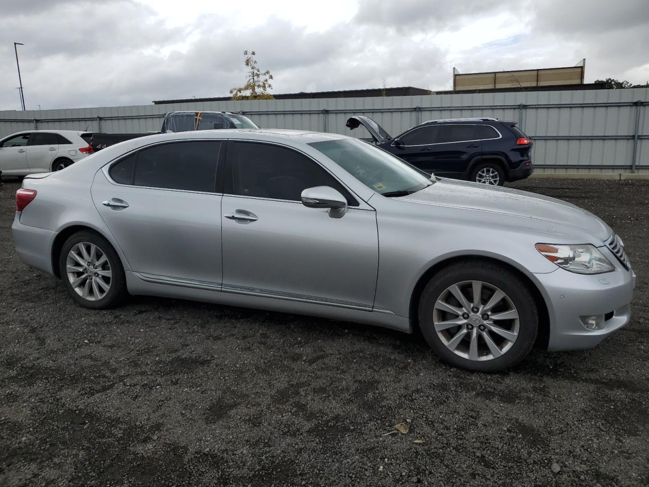 LEXUS LS 460 460L