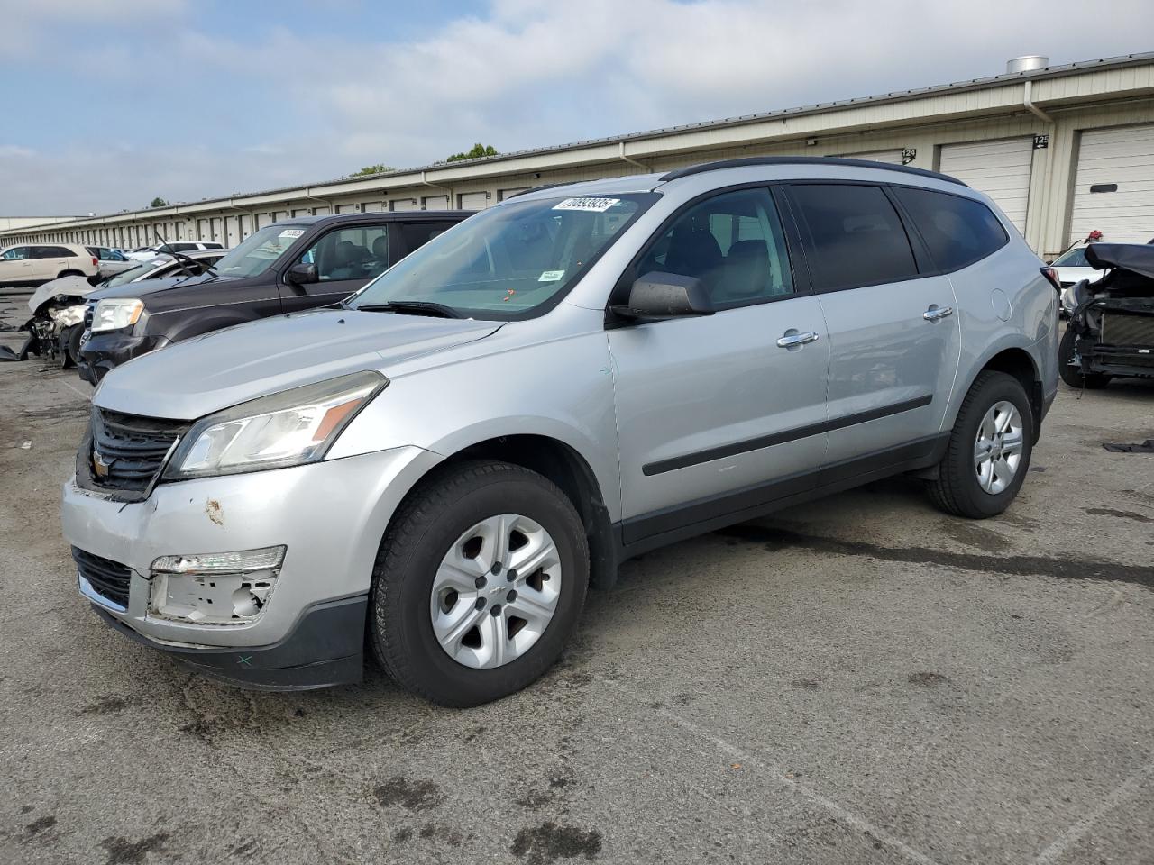 CHEVROLET TRAVERSE LS
