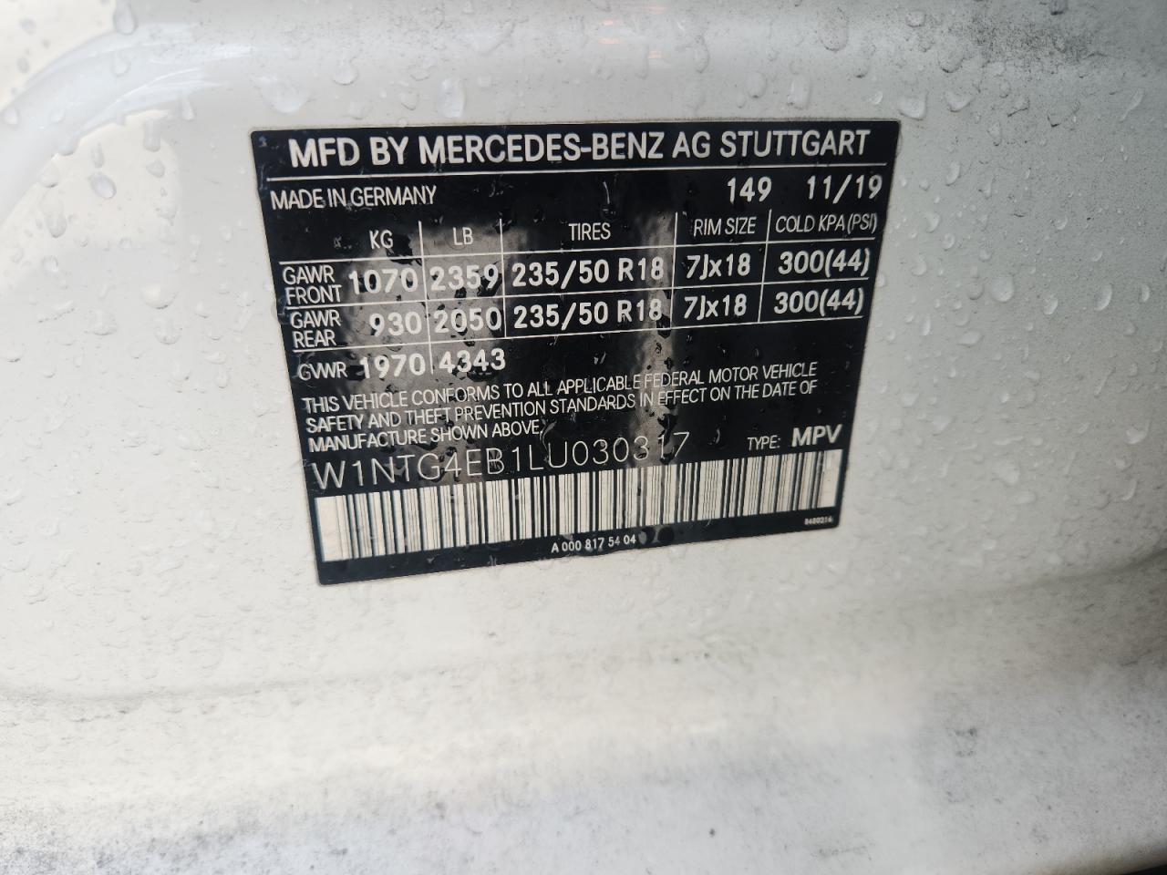 MERCEDES-BENZ GLA-CLASS 250