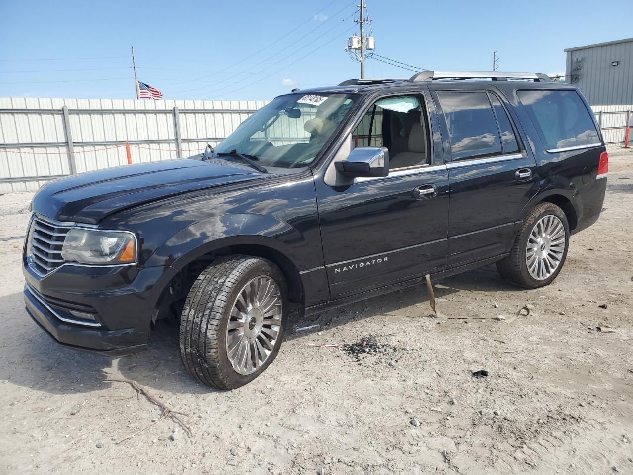 LINCOLN NAVIGATOR RESERVE