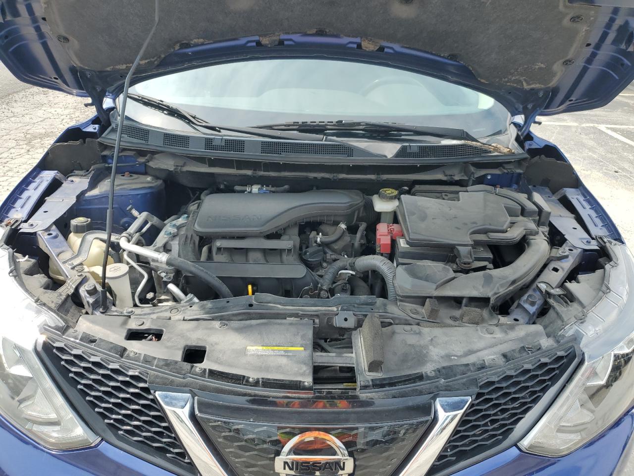 NISSAN ROGUE SPORT S