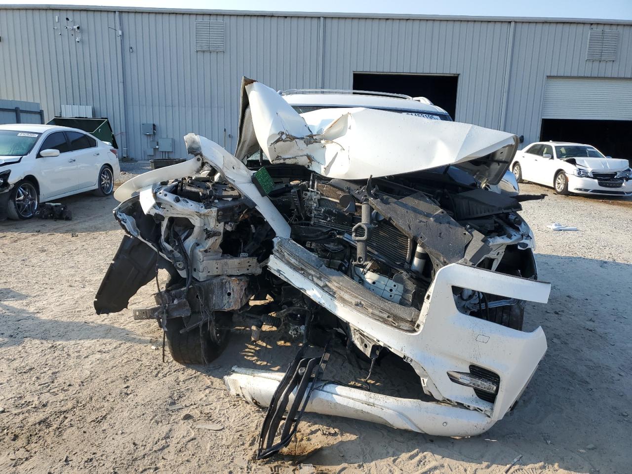 INFINITI QX80 SENSORY