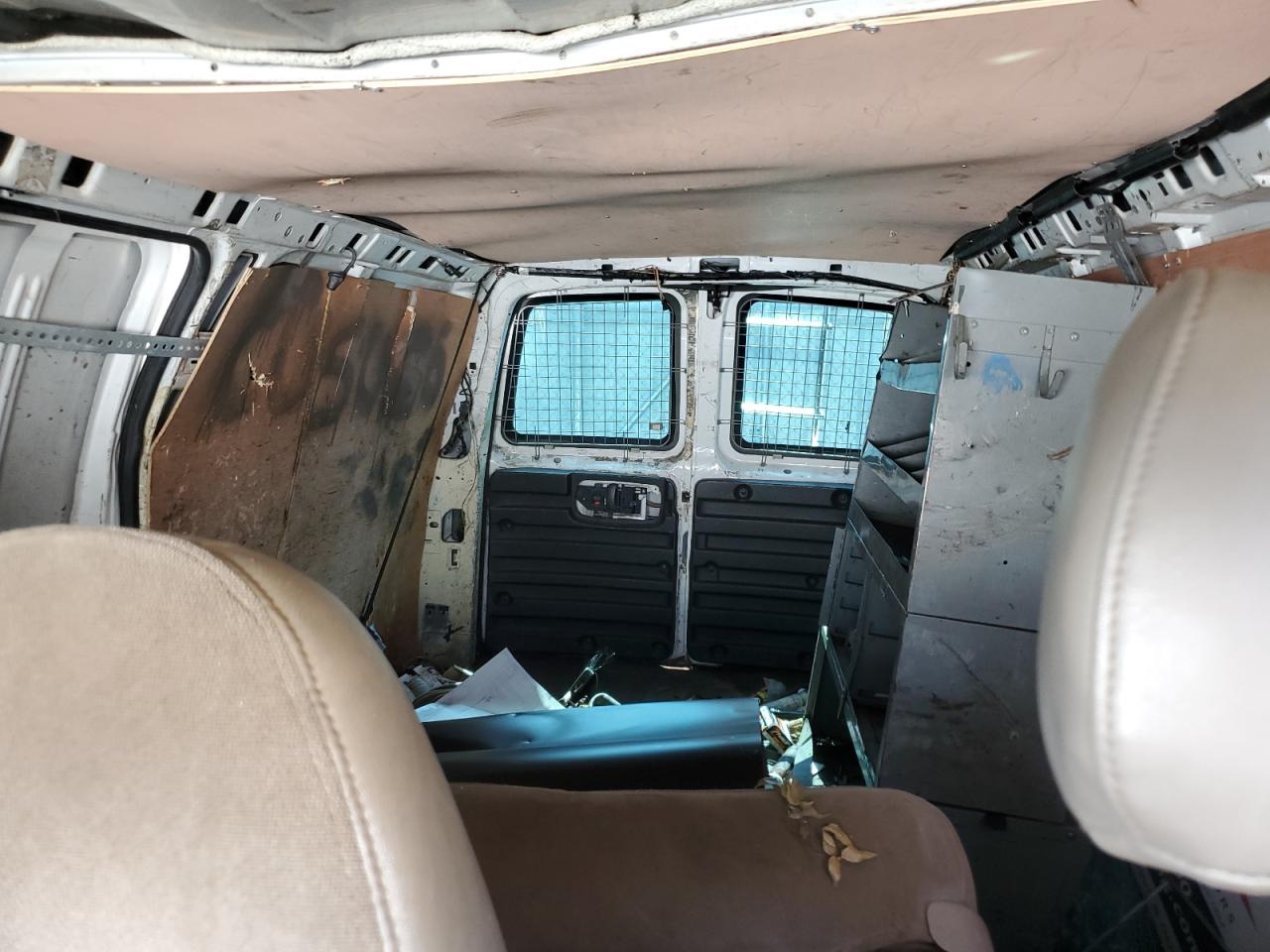 Lot #3246002174 2005 CHEVROLET EXPRESS G2