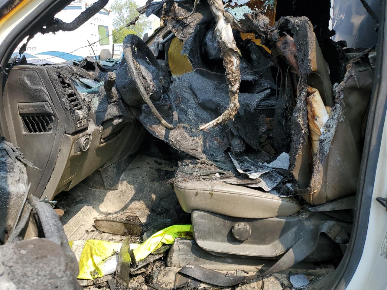 FORD F-550 SUPER DUTY