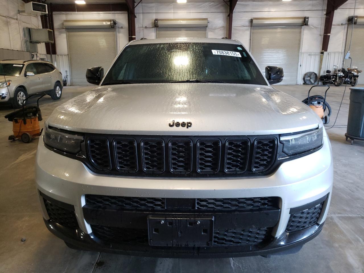 JEEP GRAND CHEROKEE L LAREDO