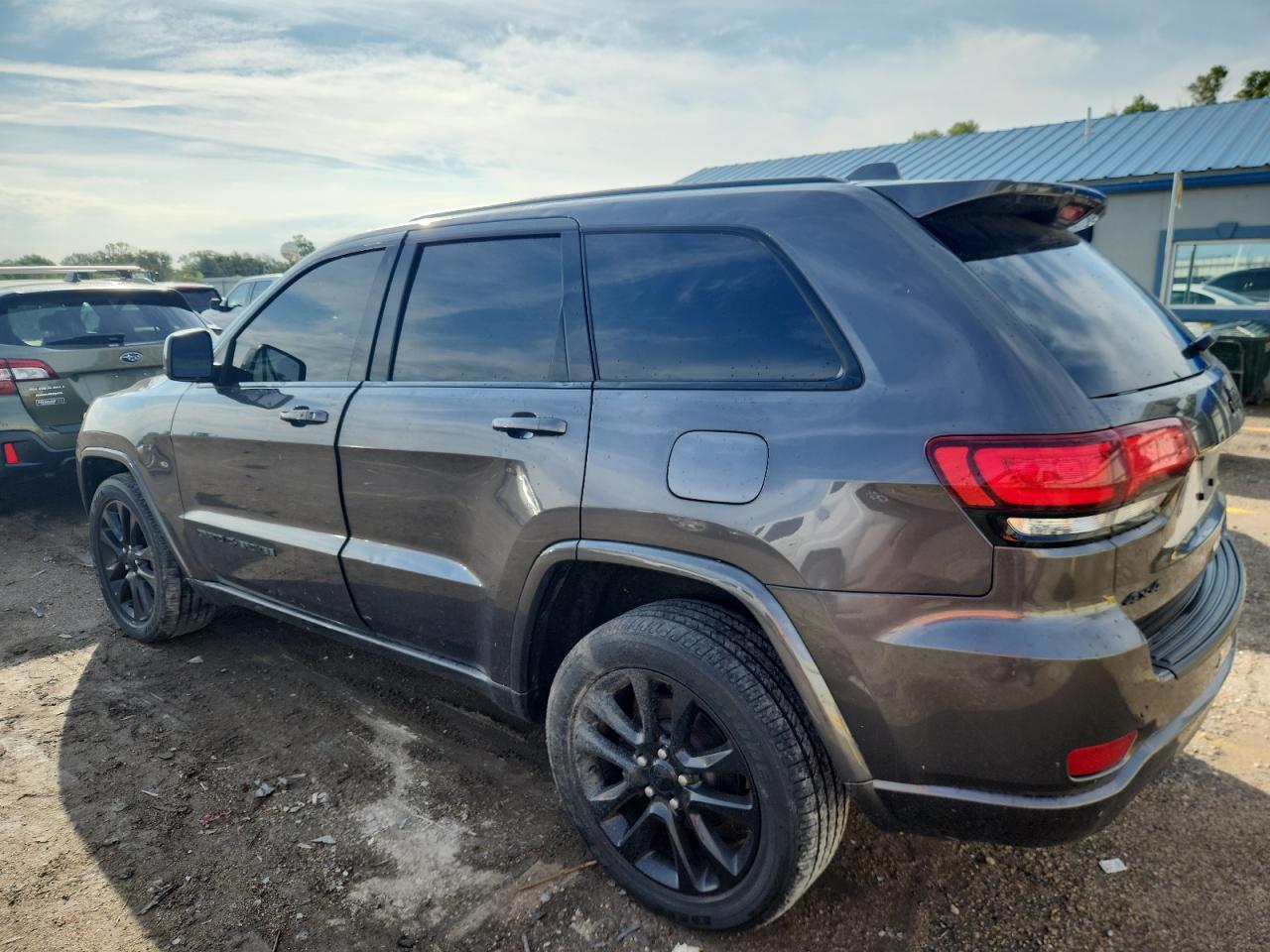 JEEP GRAND CHEROKEE LAREDO