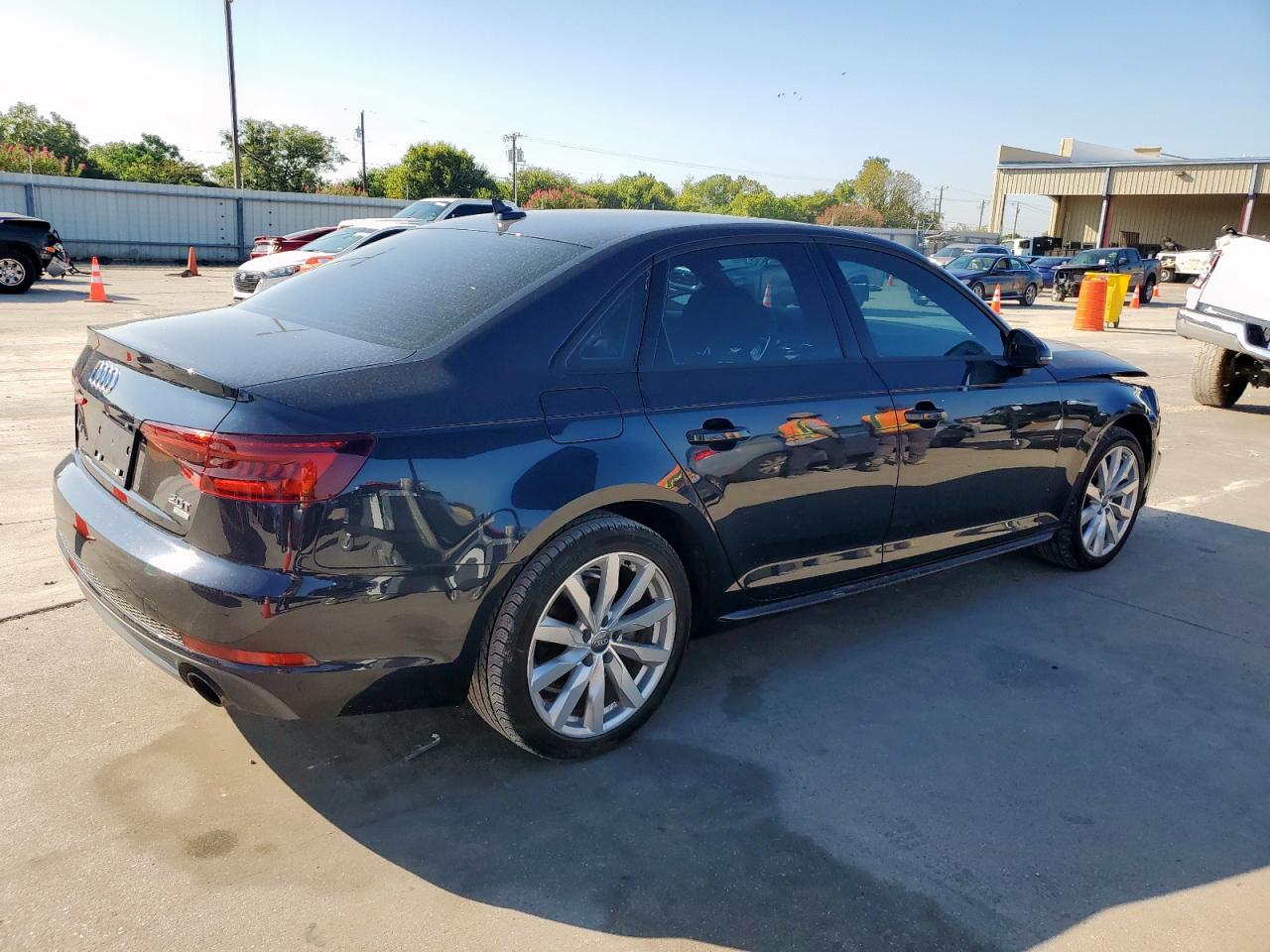 AUDI A4 PREMIUM