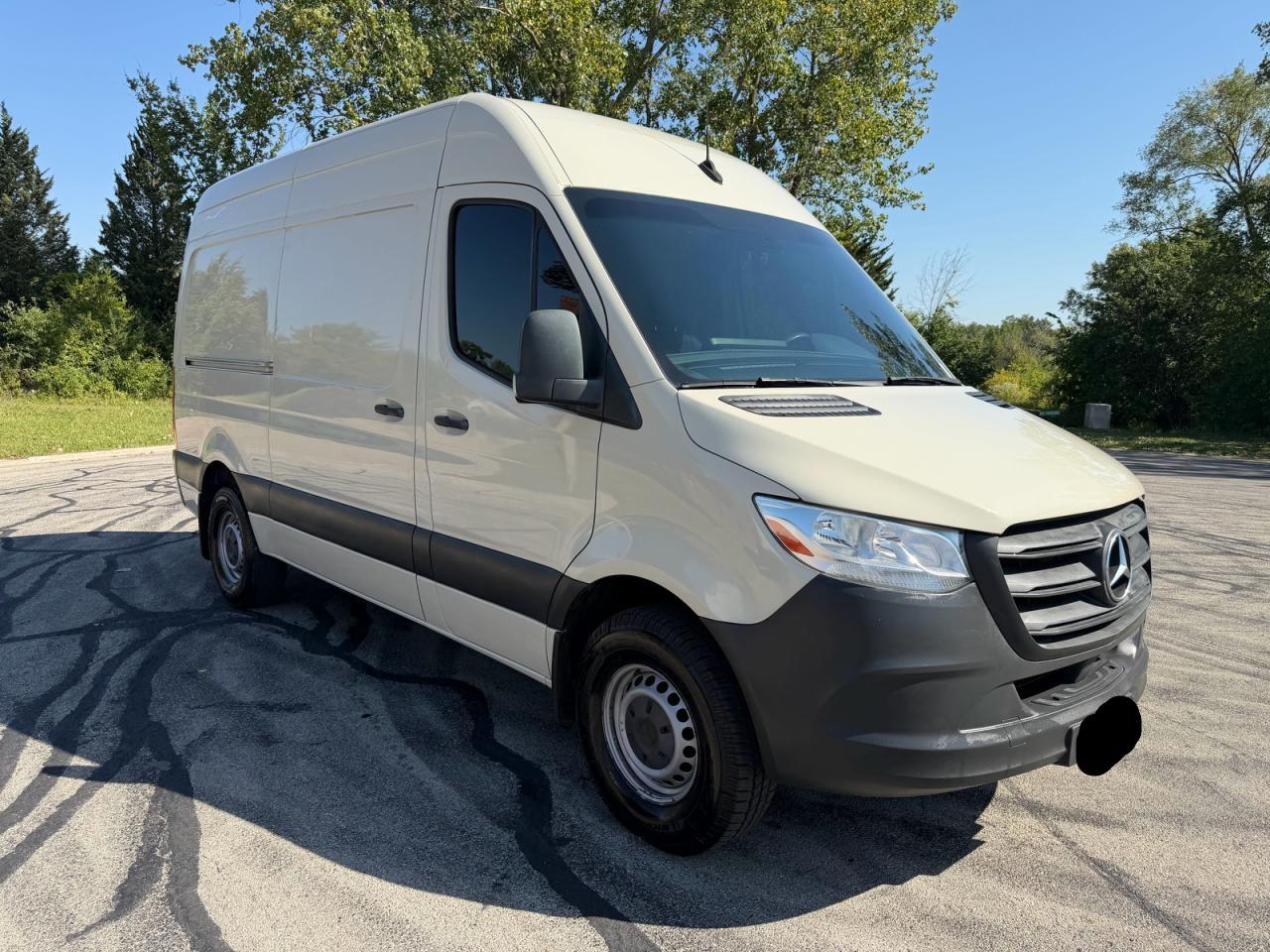 MERCEDES-BENZ SPRINTER 2500