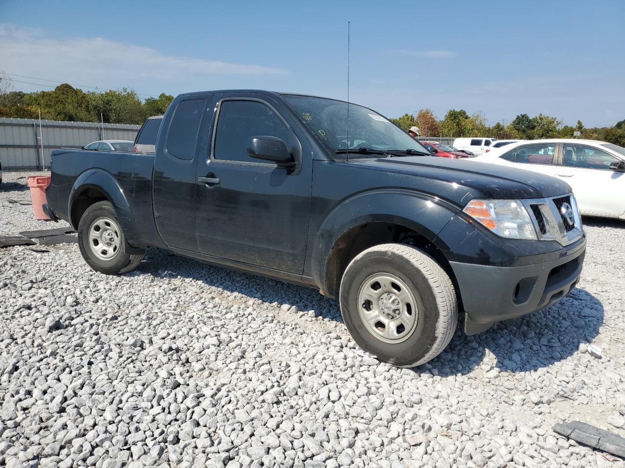 NISSAN FRONTIER S