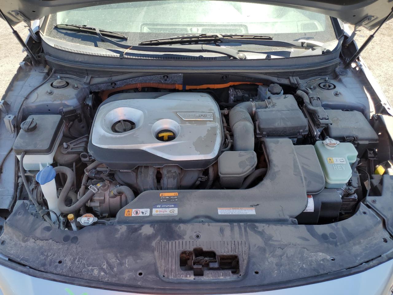 HYUNDAI SONATA HYBRID