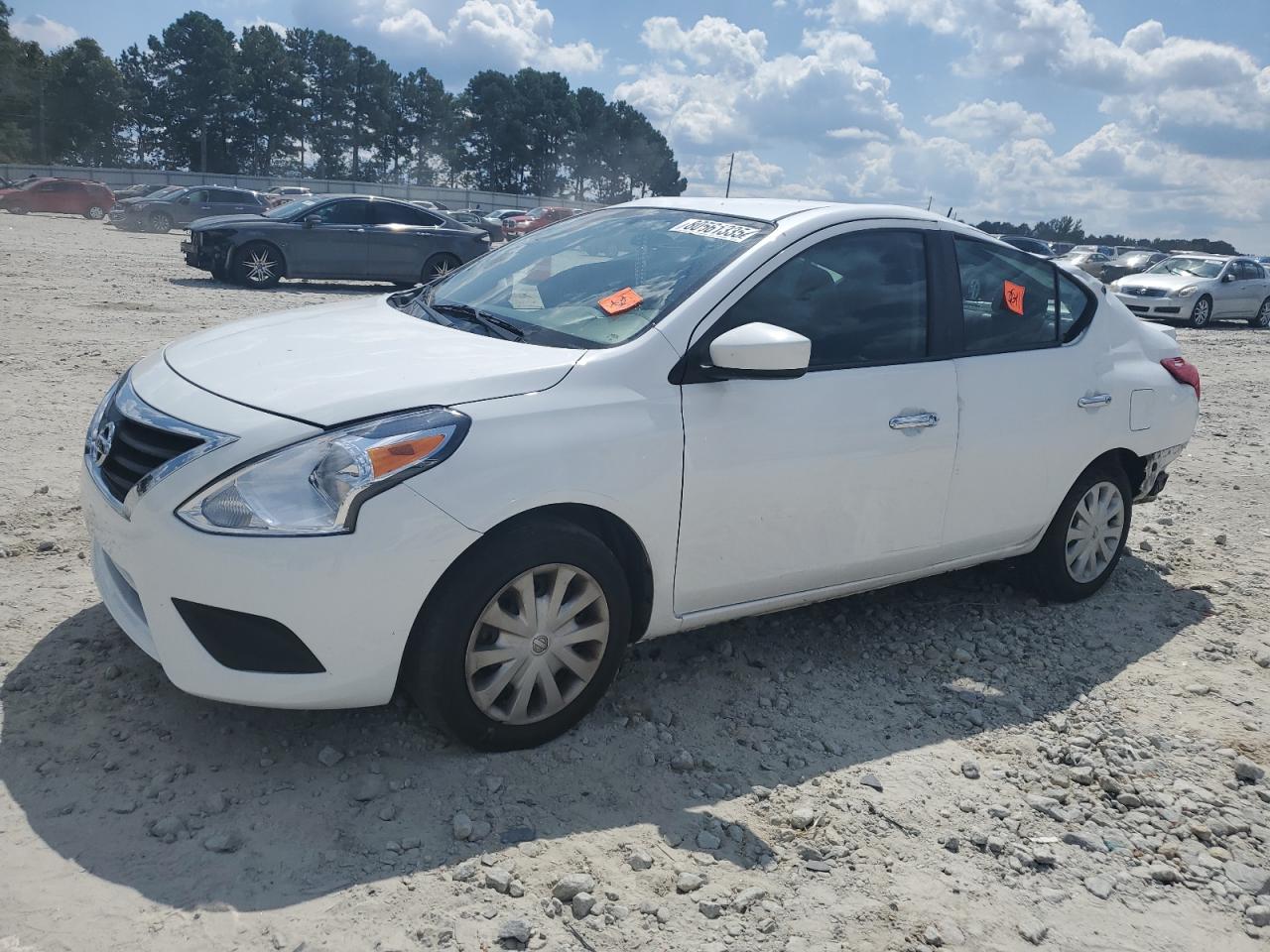 NISSAN VERSA S
