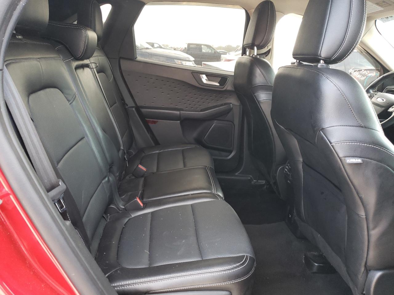 FORD ESCAPE TITANIUM