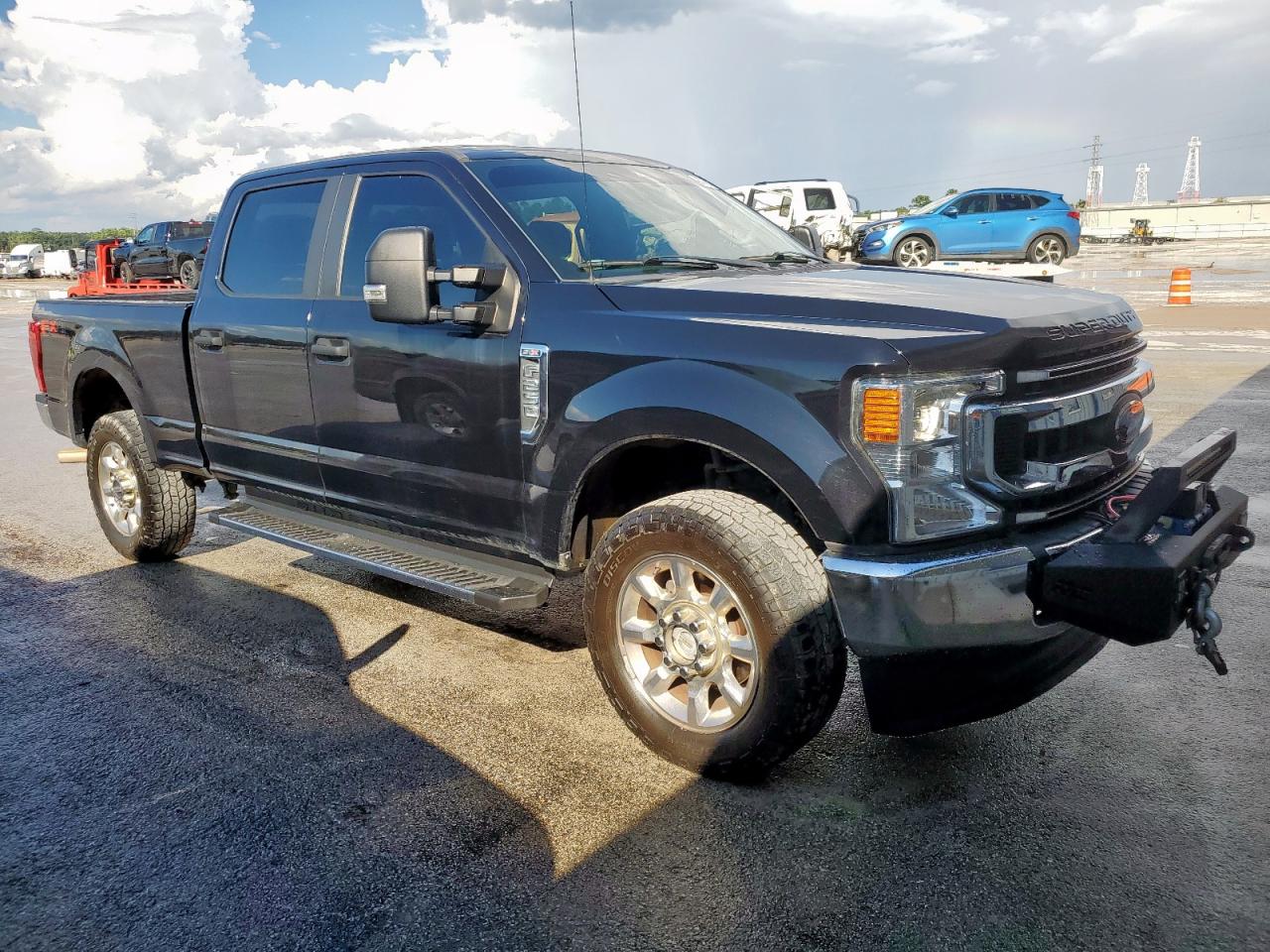 FORD F-250 SUPER DUTY