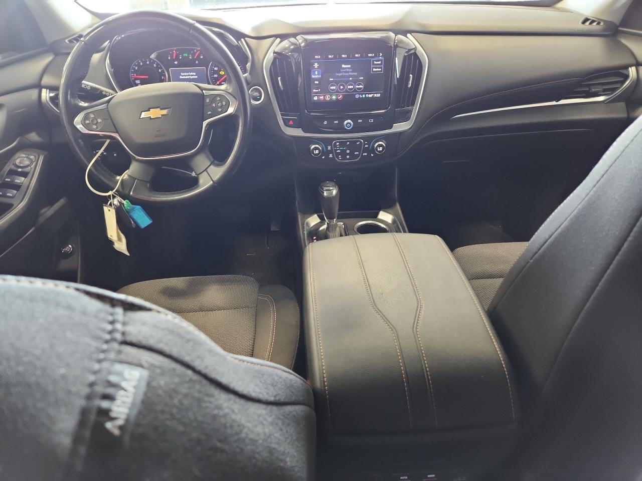 CHEVROLET TRAVERSE LT