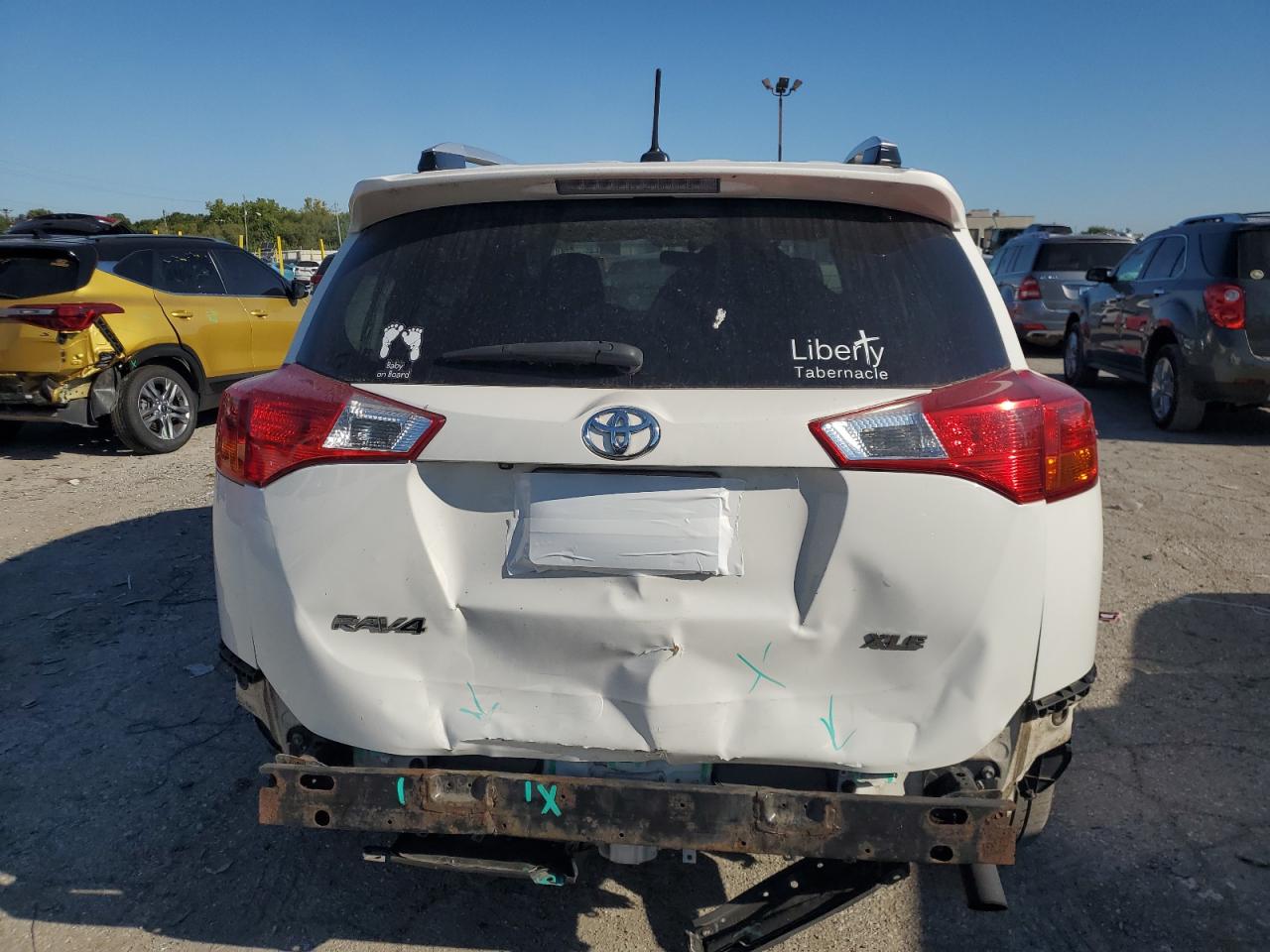 TOYOTA RAV4 XLE
