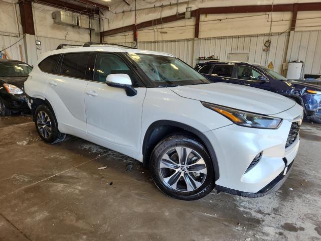 2022 TOYOTA HIGHLANDER - 5TDHZRBH1NS589984