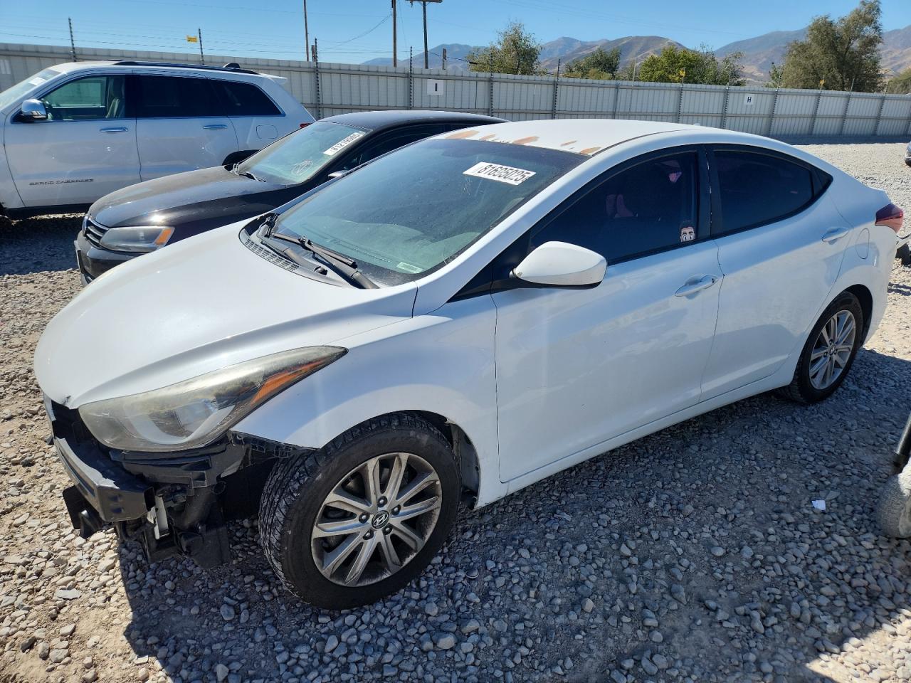  Salvage Hyundai ELANTRA