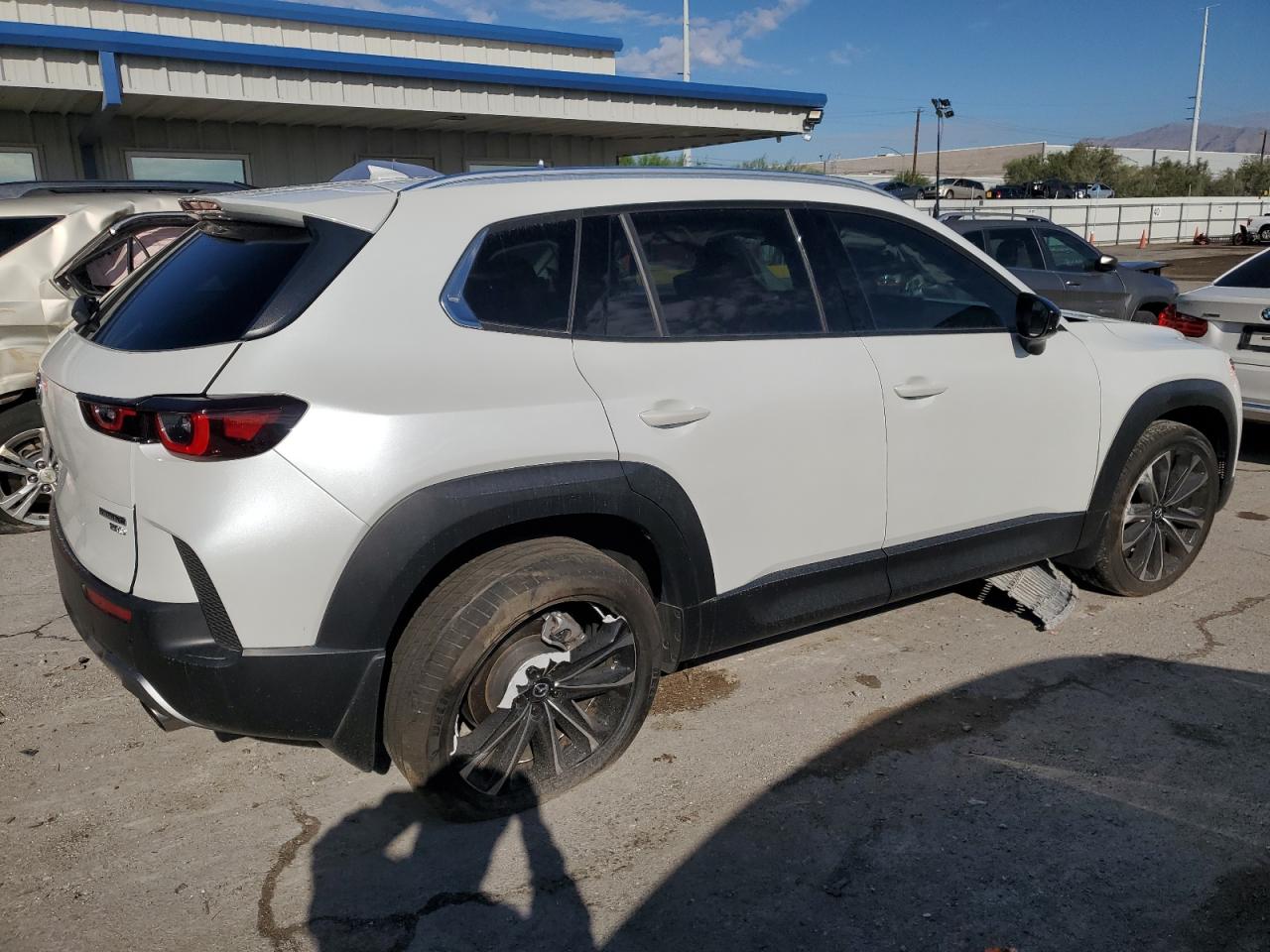 MAZDA CX-50 PREMIUM PLUS