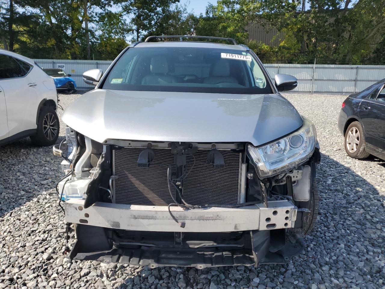 TOYOTA HIGHLANDER SE