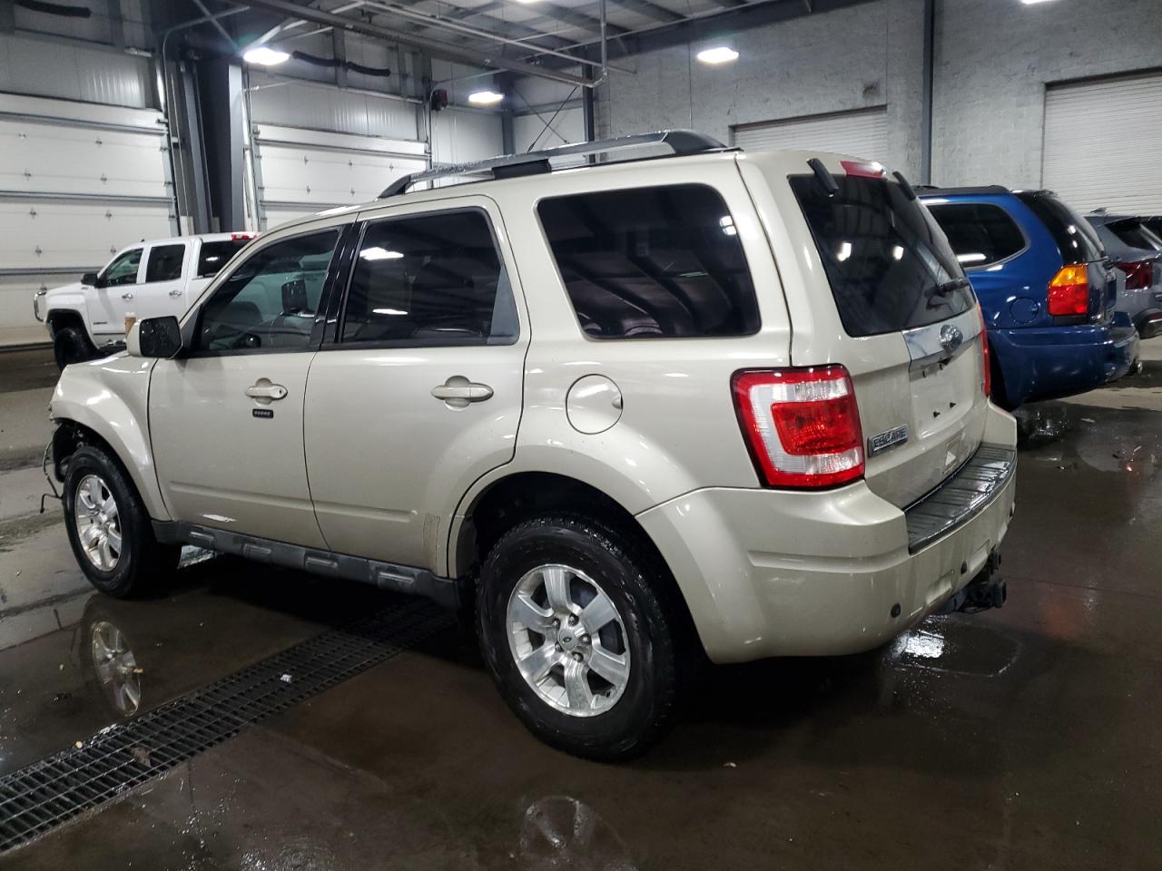 FORD ESCAPE LIMITED