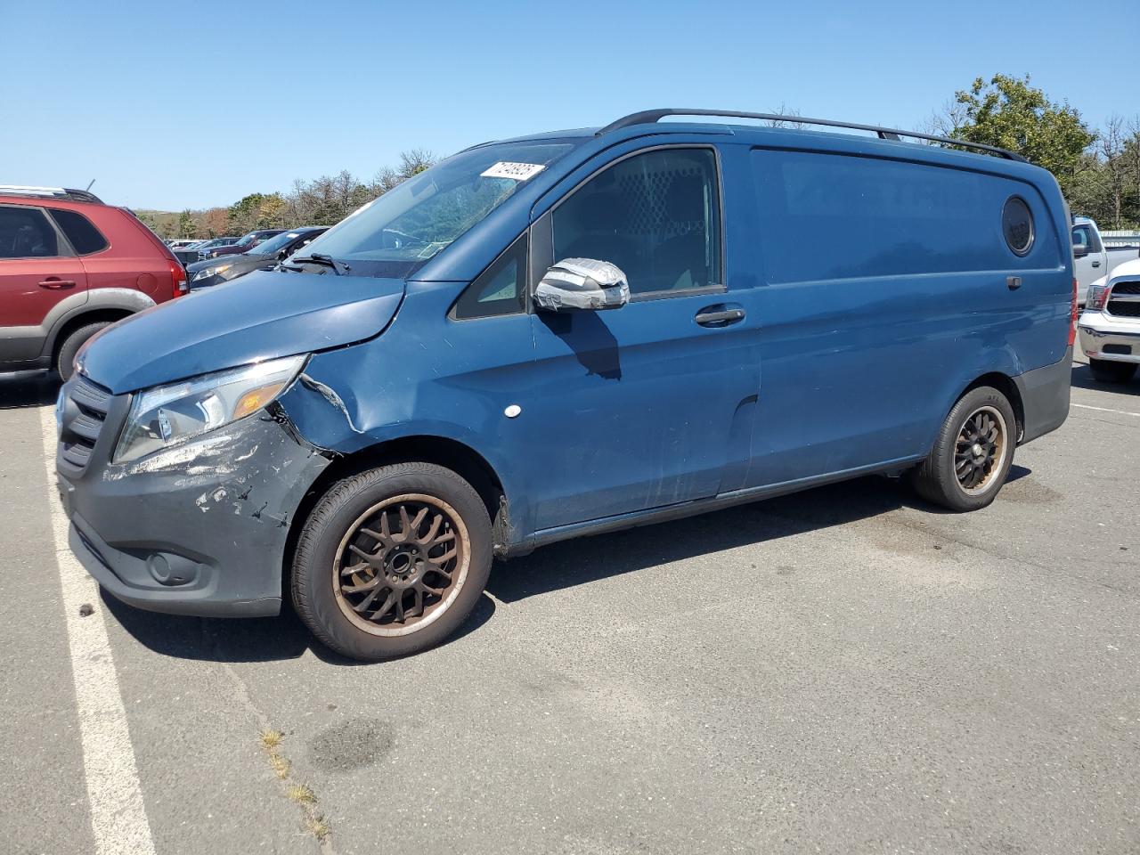 MERCEDES-BENZ METRIS