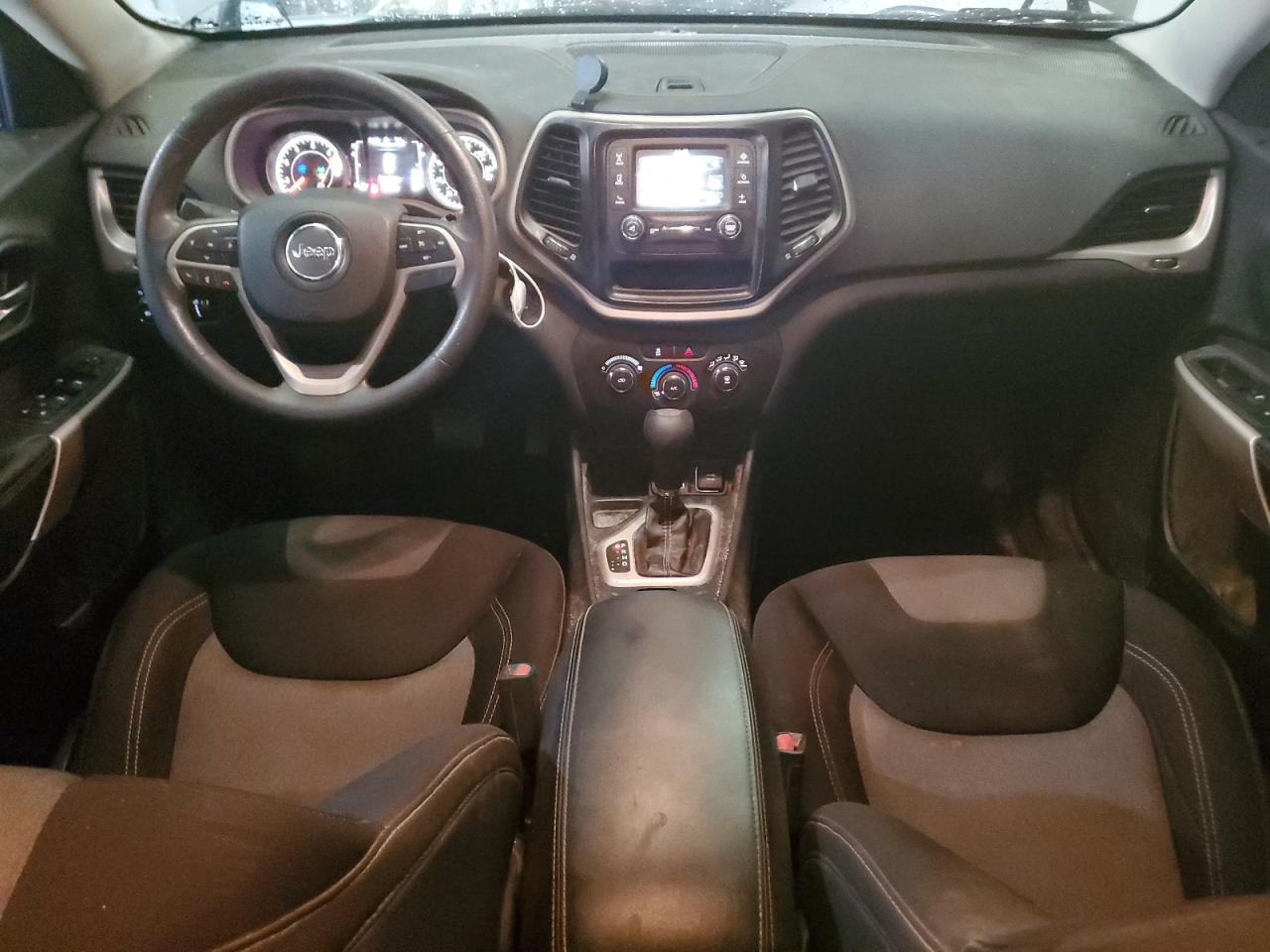 JEEP GRAND CHEROKEE LATITUDE