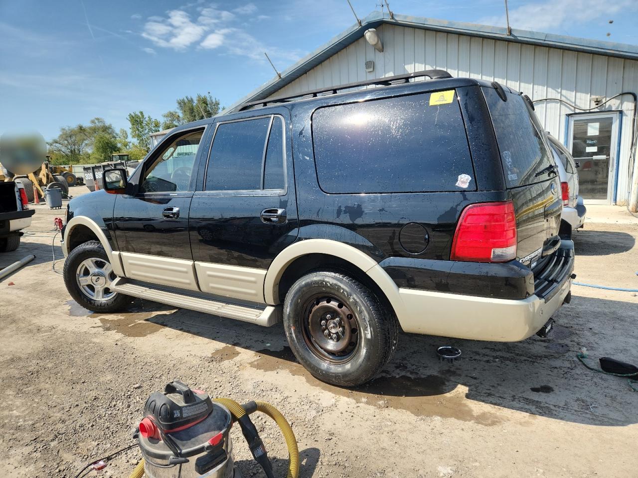 Lot #3294597026 2005 FORD EXPEDITION