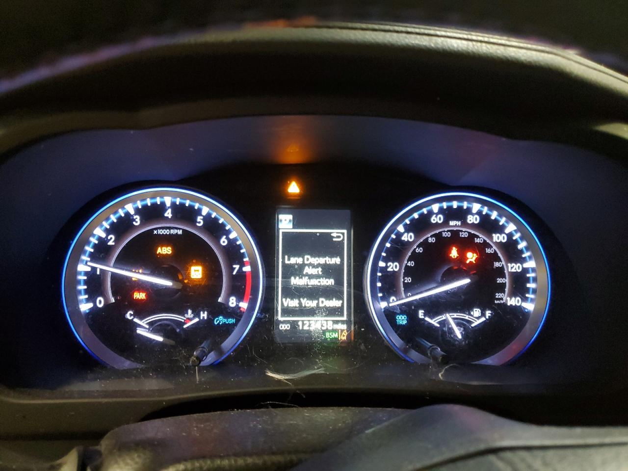 TOYOTA HIGHLANDER SE