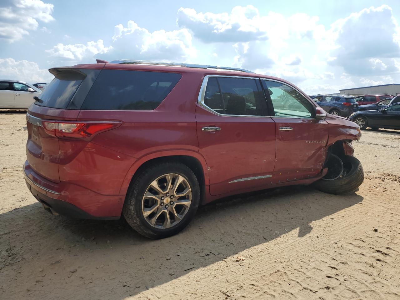 CHEVROLET TRAVERSE PREMIER