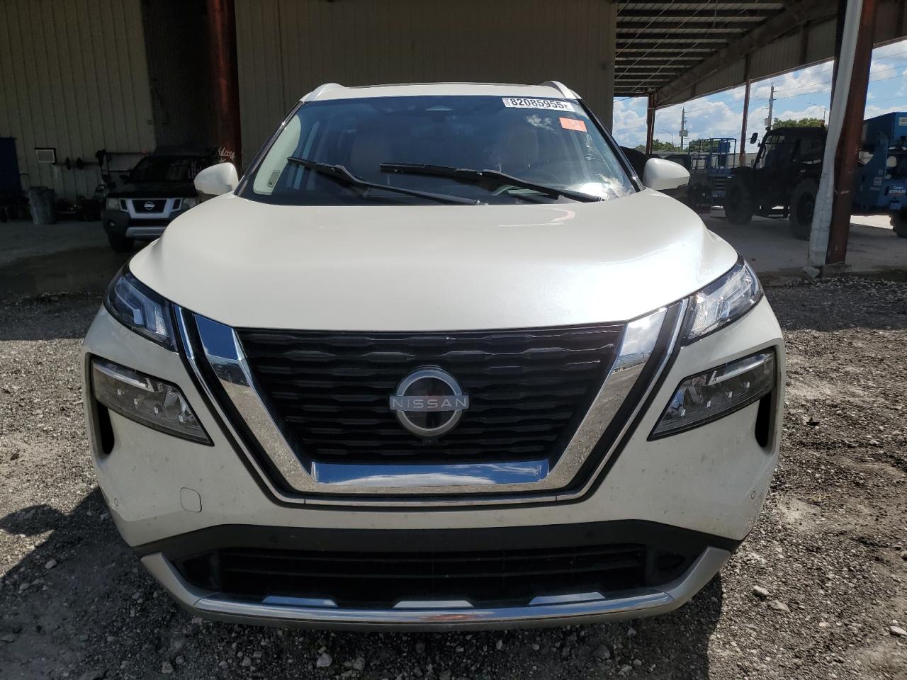 NISSAN ROGUE PLATINUM