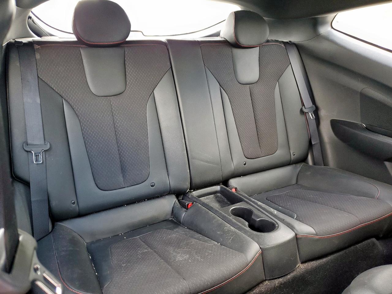 HYUNDAI VELOSTER TURBO