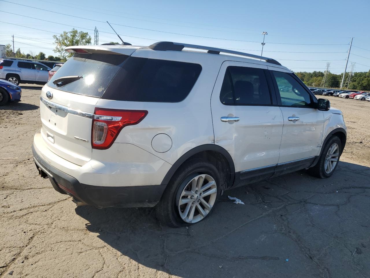 FORD EXPLORER XLT