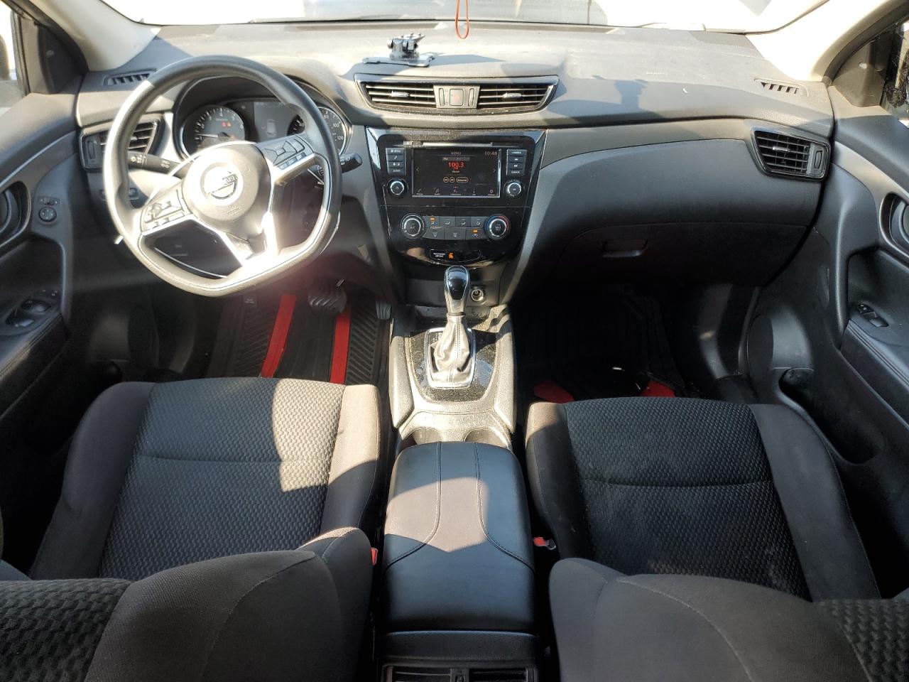 NISSAN ROGUE SPORT S