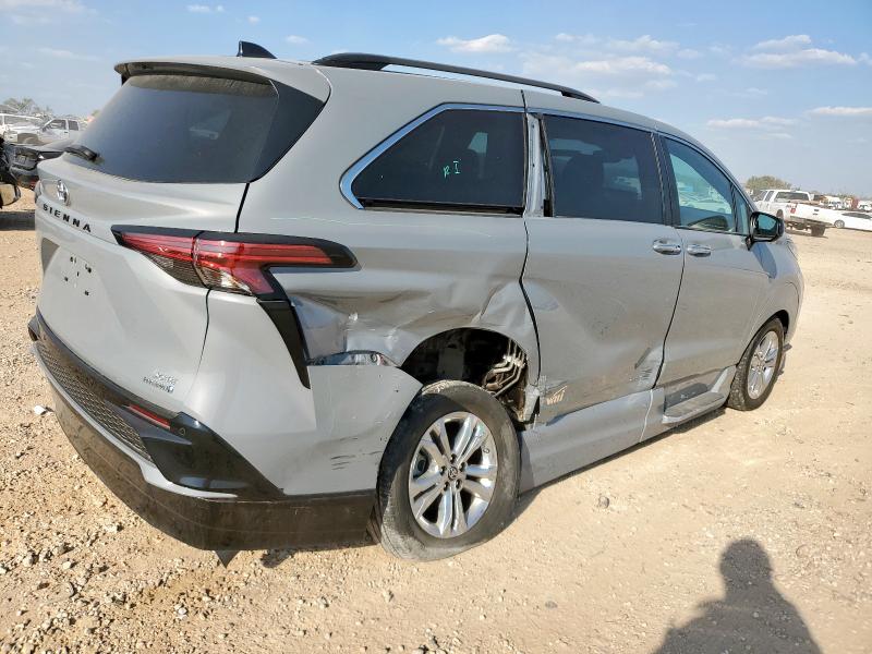 2023 TOYOTA SIENNA XSE 5TDDSKFC5PS074014