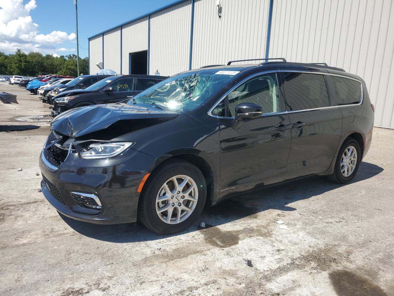 CHRYSLER PACIFICA TOURING L