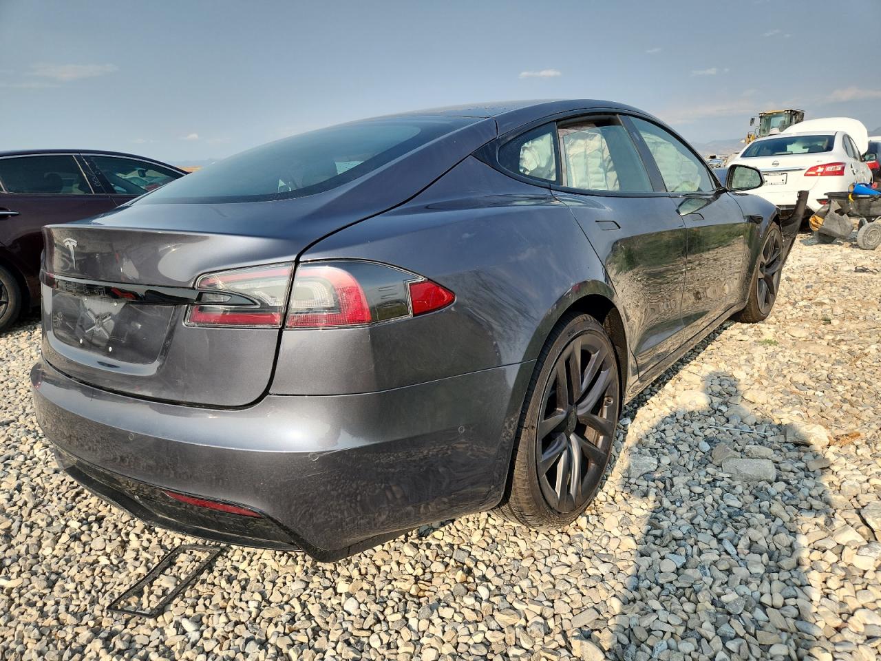 TESLA MODEL S