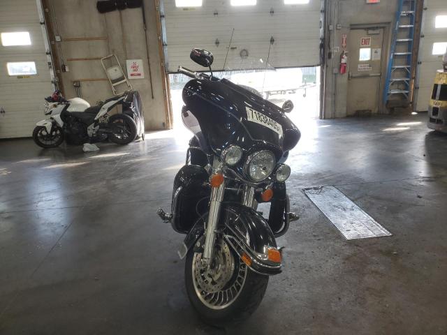 2013 HARLEY-DAVIDSON FLHTCU ULT 1HD1FCM17DB643302