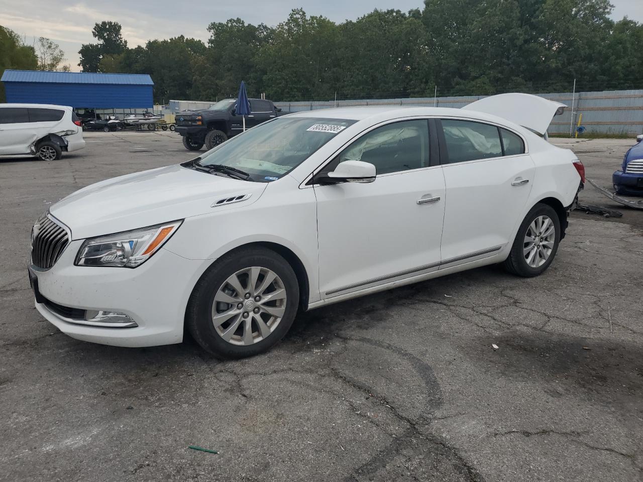 BUICK LACROSSE