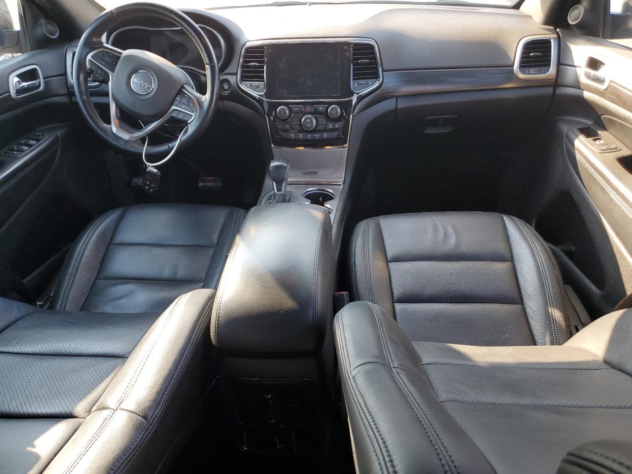 JEEP GRAND CHEROKEE LAREDO