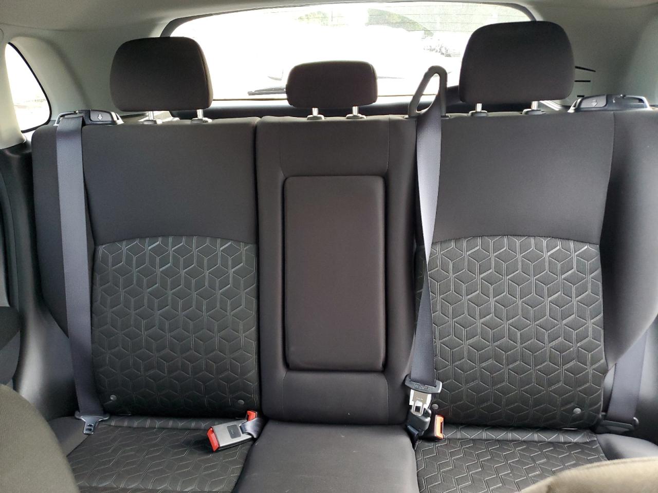 MITSUBISHI OUTLANDER S