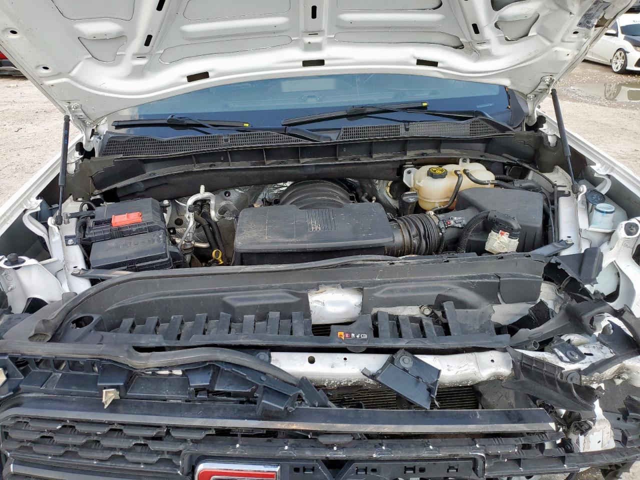 GMC SIERRA C1500 DENALI