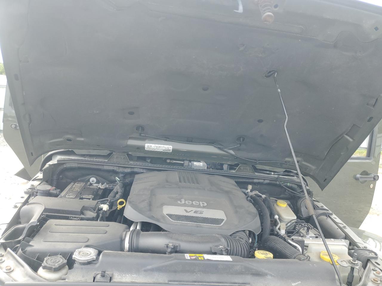 JEEP WRANGLER SAHARA