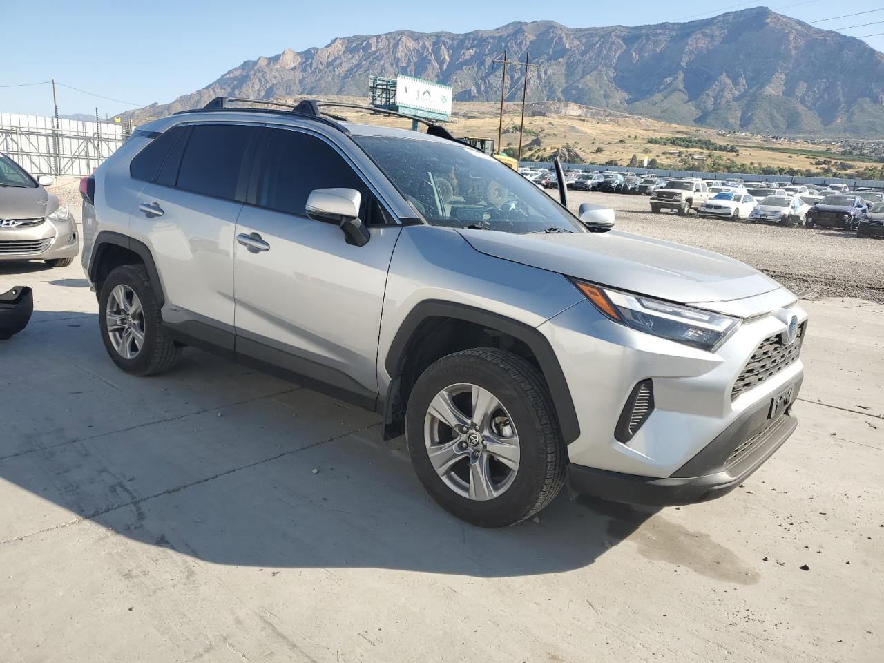 TOYOTA RAV4 XLE