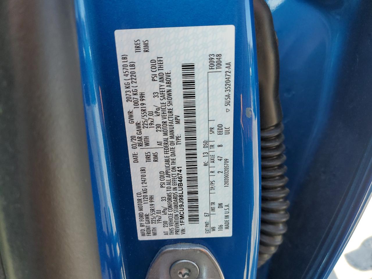 FORD ESCAPE TITANIUM