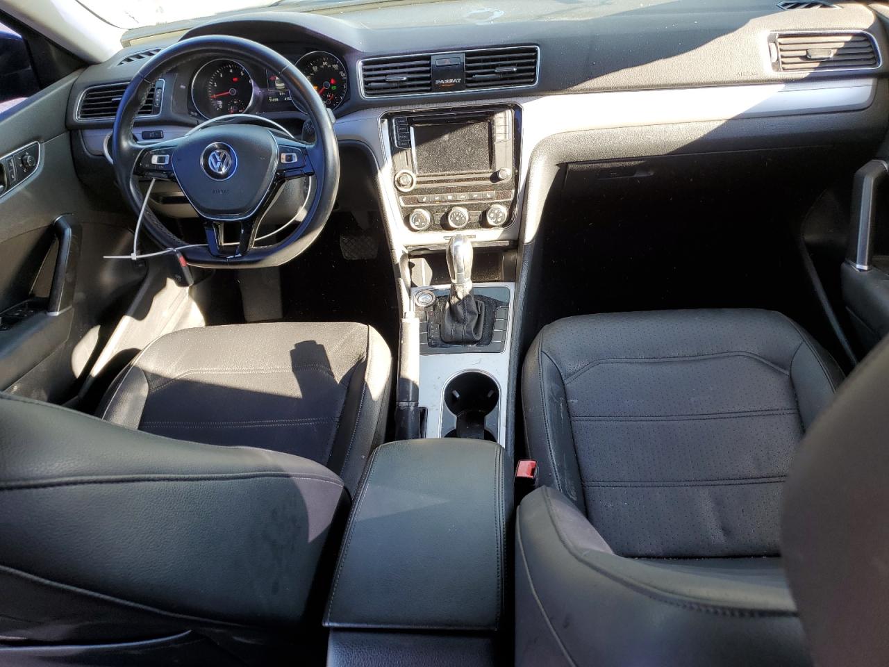 VOLKSWAGEN PASSAT WOLFSBURG