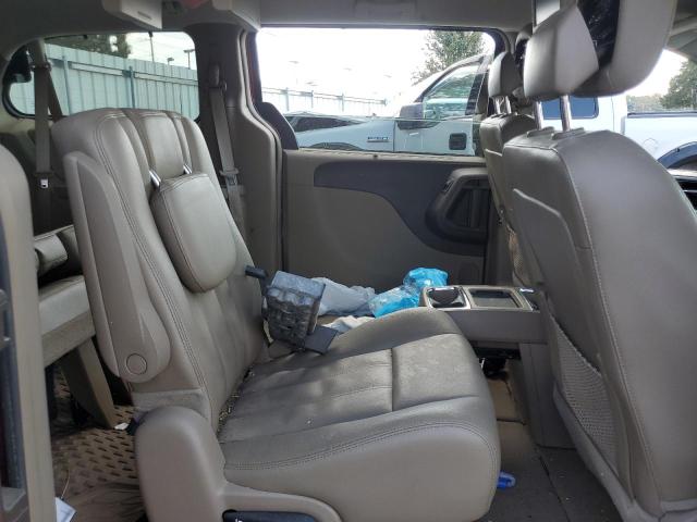 2015 CHRYSLER TOWN & COU 2C4RC1BG0FR554393